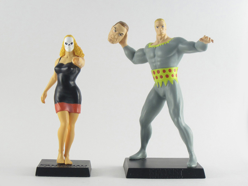 Illustration for article titled A Disturbing Statue Commemorating Golden Age Comics' Scariest Creator